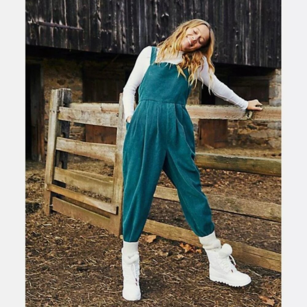 💥NWT Free People Josephine Corduroy Jumper Jumpsuit Size Small